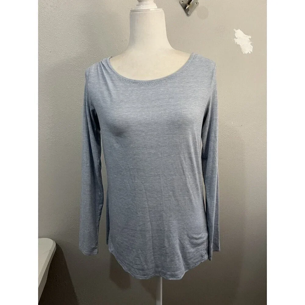 Athleta Long Sleeve Shirt Twisted Back Size Small Blue